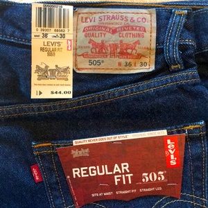 Levi’s Regular Fit 505 | 36 x 30